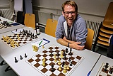 Simultanschach mit GM Dennis Wagner